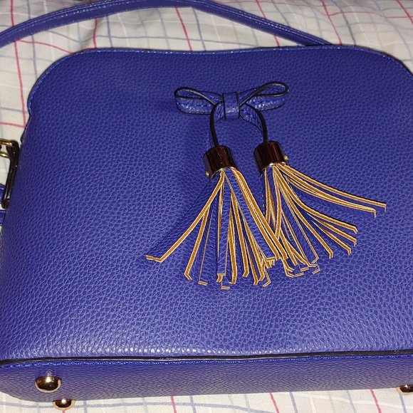 Crossbody Adjustable Purse  w/ Removable Strap  3 compartments   Blue - Picture 1 of 10